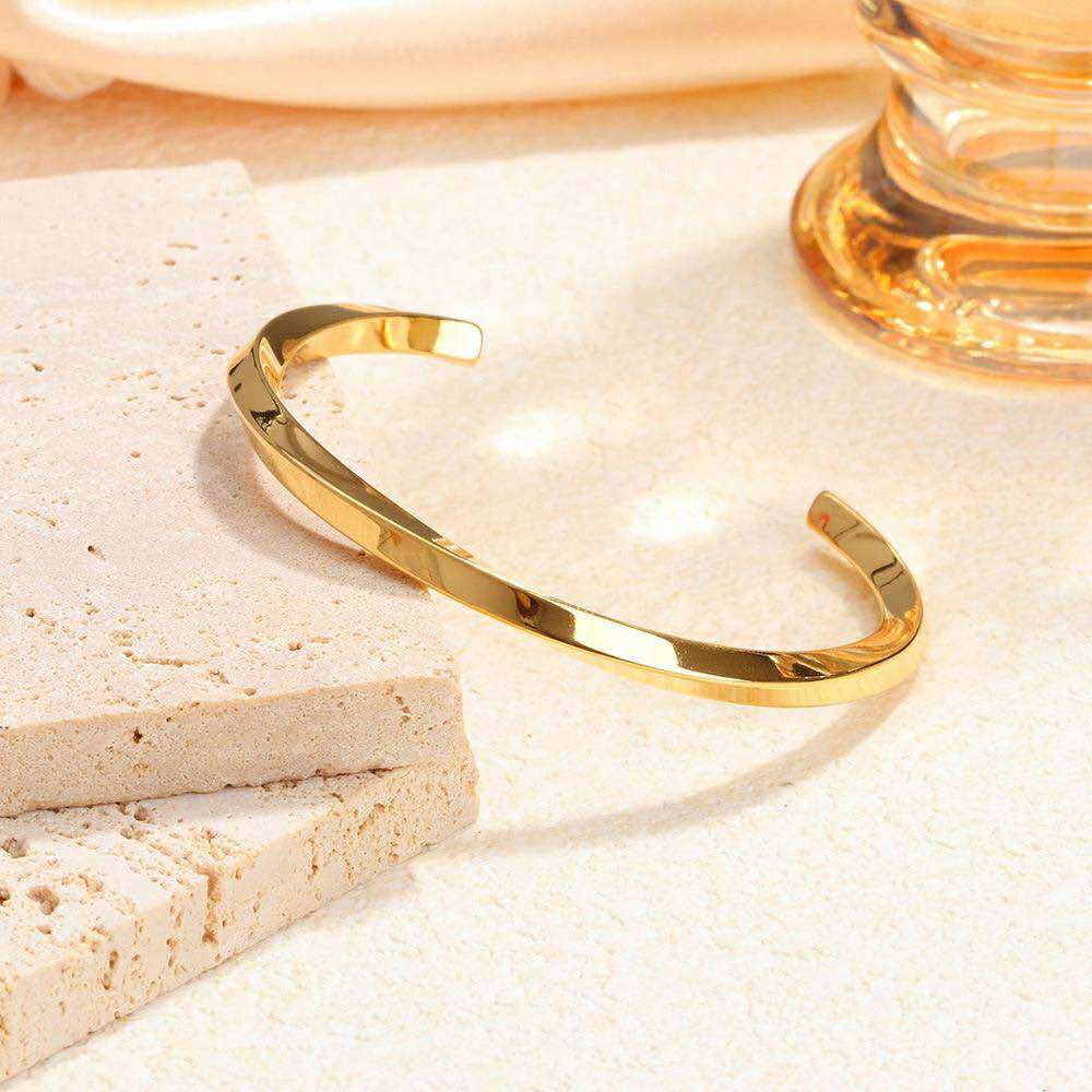 received_1193063739334645