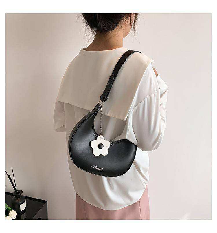 received_1430738645238134